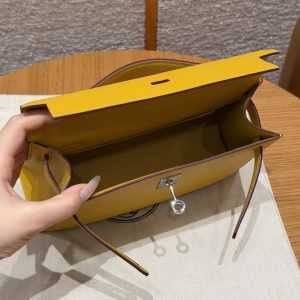 Hermes Kelly Pochette Handmade In Swift Calfskin Leather Silver Hardware 9D Jaune Amber - Image 9