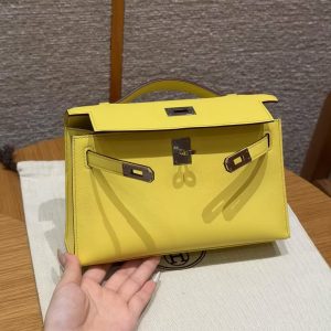 Hermes Kelly Pochette Handmade In Swift Calfskin Leather Silver Hardware 9R Lime - Image 10