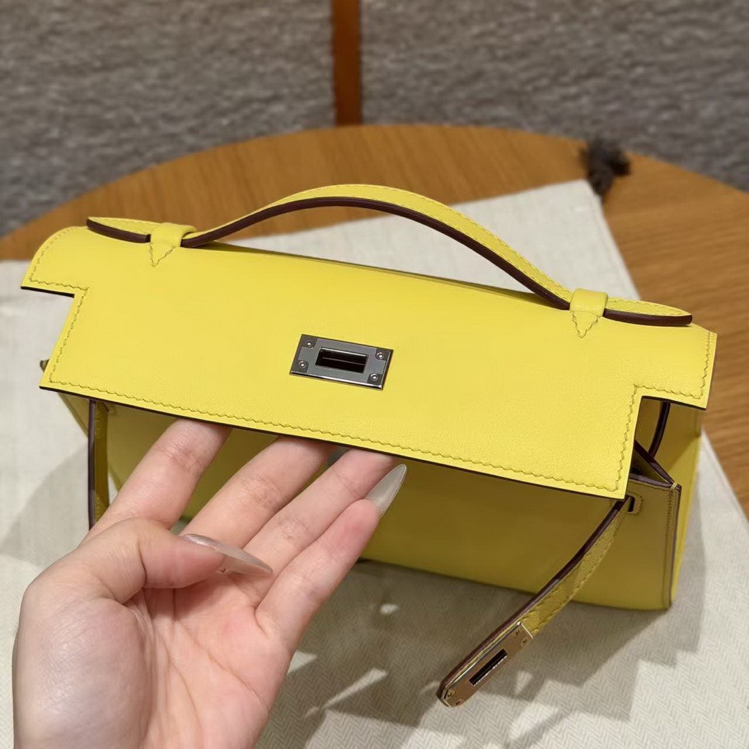 Hermes Kelly Pochette Handmade In Swift Calfskin Leather Silver Hardware 9R Lime - Image 8