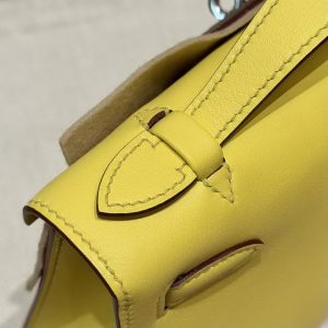 Hermes Kelly Pochette Handmade In Swift Calfskin Leather Silver Hardware 9R Lime - Image 3