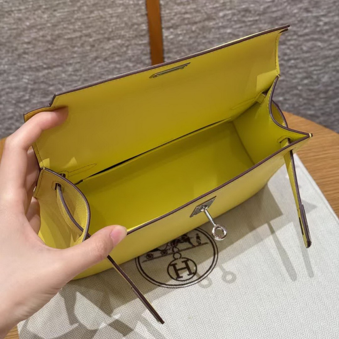 Hermes Kelly Pochette Handmade In Swift Calfskin Leather Silver Hardware B4 Sun - Image 19