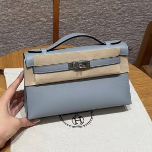 Hermes Kelly Pochette Handmade In Swift Calfskin Leather from Silver Hardware P0 Girs Pantin