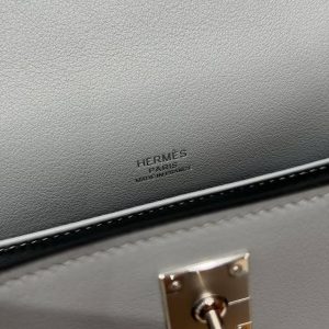 Hermes Kelly Pochette Handmade In Swift Calfskin Leather from Silver Hardware P0 Girs Pantin - Image 12