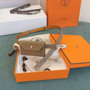 Hermes Kelly Pocket 18 Belt Epsom Calfskin Kelly Buckle Silver Étoupe H081120CK18 - Image 4