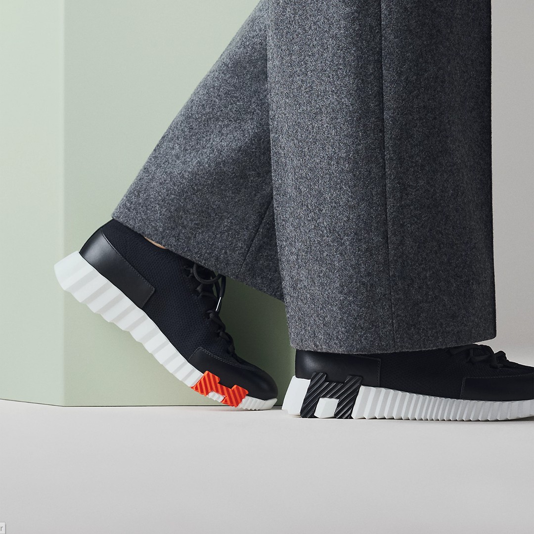 Hermes Lift Slip-on Sneaker Women Knit and Calfskin Noir H252003Z 03355 - Image 3