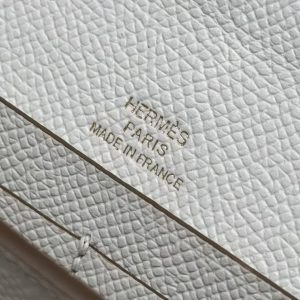 Hermes Maillon To Go Wallet Handmade In Epsom Calfskin Leather Gold Hardware M4 Gris Pale - Image 11
