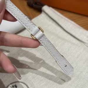 Hermes Maillon To Go Wallet Handmade In Epsom Calfskin Leather Gold Hardware M4 Gris Pale - Image 4