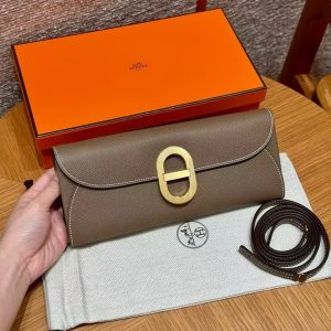 Hermes Maillon To Go Wallet Handmade In Epsom Calfskin Leather Gold Hardware ck18 Etoupe