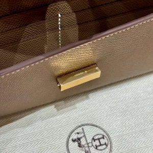 Hermes Maillon To Go Wallet Handmade In Epsom Calfskin Leather Gold Hardware ck18 Etoupe - Image 8