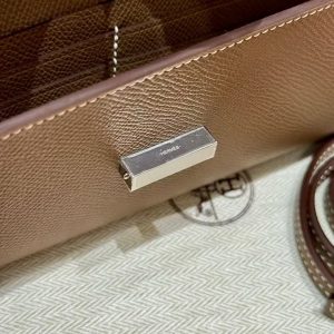 Hermes Maillon To Go Wallet Handmade In Epsom Calfskin Leather Silver Hardware ck18 Etoupe - Image 8
