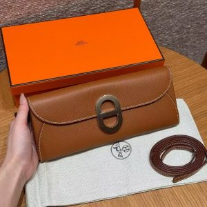 Hermes Maillon To Go Wallet Handmade In Epsom Calfskin Leather Silver Hardware ck37 Gold