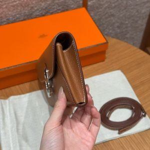 Hermes Maillon To Go Wallet Handmade In Epsom Calfskin Leather Silver Hardware ck37 Gold - Image 15