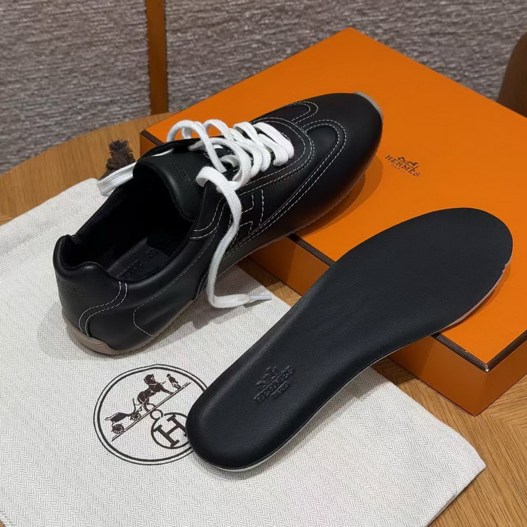 Hermes Master Sneaker Noir H261009Z 02340 - Image 8