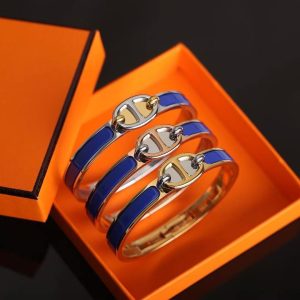 Alternative view of Hermes Mini Clic Chaine d'Ancre Bracelet Plain Enamel Rose Gold Ultramarine H209000FO87PM