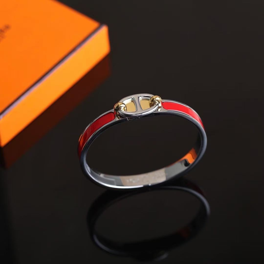 Hermes Mini Clic Chaine d'Ancre Bracelet Plain Enamel Yellow Gold Rouge Amarante H209000F 94PM - Image 6