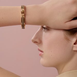 Hermes Mini Clic Kelly Bracelet Plain Enamel Rose Gold Étoupe H200004FO6EGM - Image 3