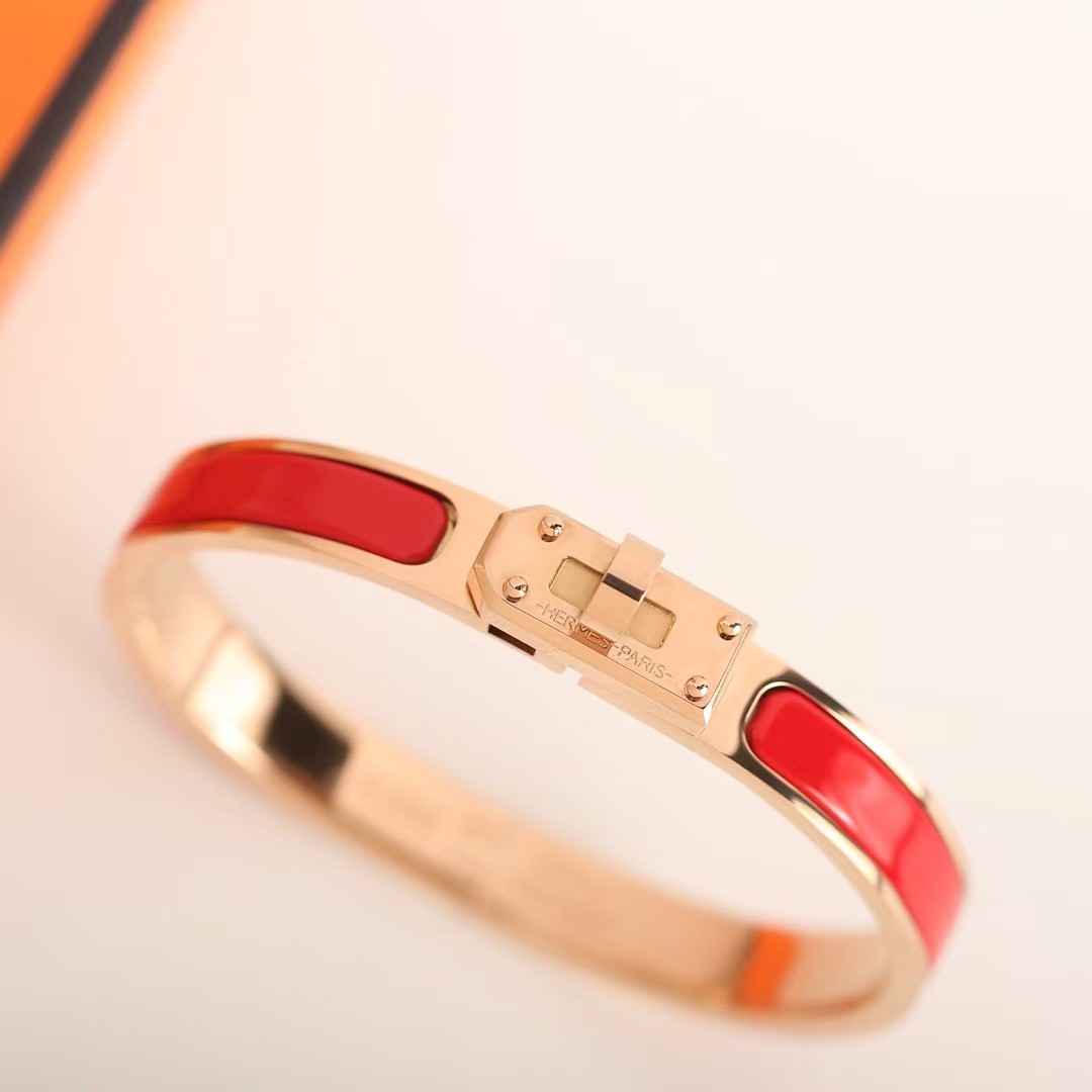 Hermes Mini Clic Kelly Bracelet Plain Enamel Yellow Gold Rouge Amarante H200004F 94GM - Image 8