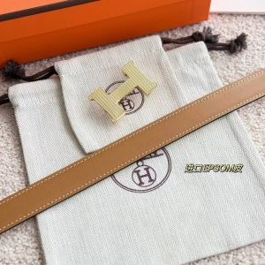 Hermes Mini Constance Guillochee Belt Buckle & Reversible Leather Strap 24 mm Swift and Epsom Calfskin Gold Blanc - Image 8