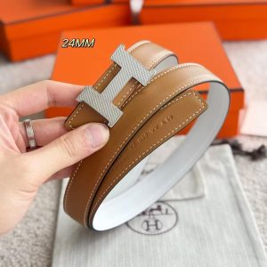 Hermes Mini Constance Guillochee Belt Buckle & Reversible Leather Strap 24 mm Swift and Epsom Calfskin Gold Blanc - Image 4