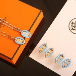 Alternative view of Hermes Mini Maillon Earrings Lacquered Metal Yellow Gold Bleu Polaire H100052FEF3