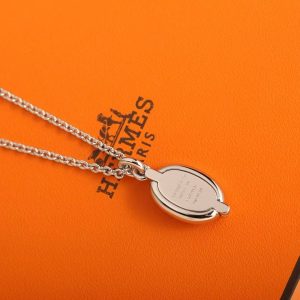 Hermes Mini Maillon Pendant Necklace Rose Gold H100053FOD2 - Image 4