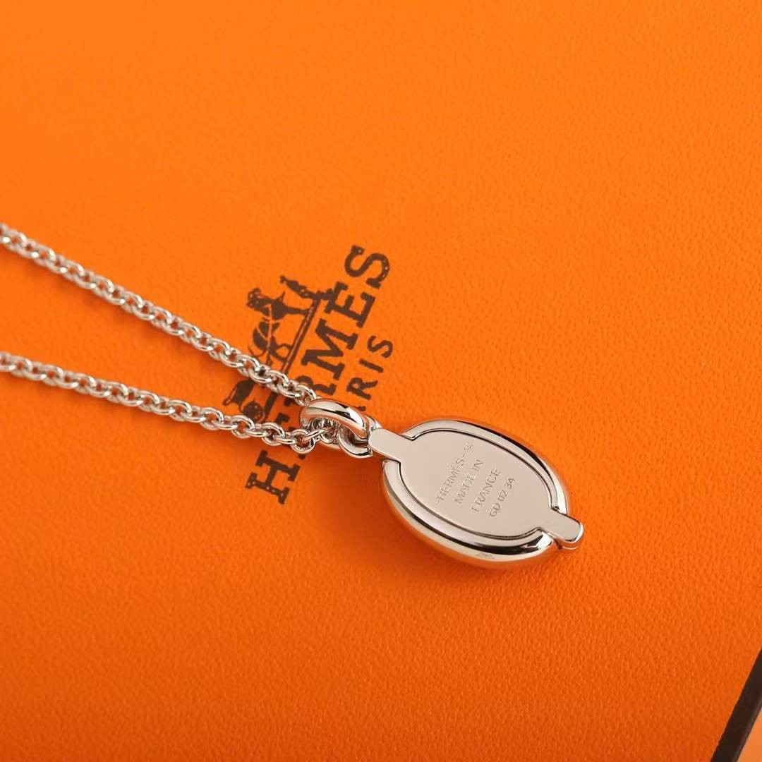 Hermes Mini Maillon Pendant Necklace Rose Gold H100053FOD2 - Image 4