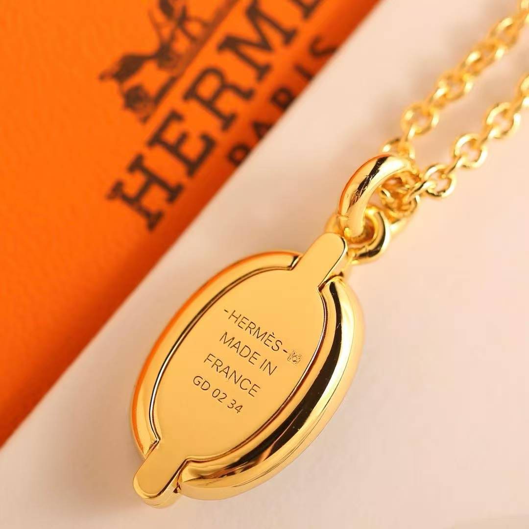Hermes Mini Maillon Pendant Necklace Rose Gold Noir H100053FO03 - Image 6