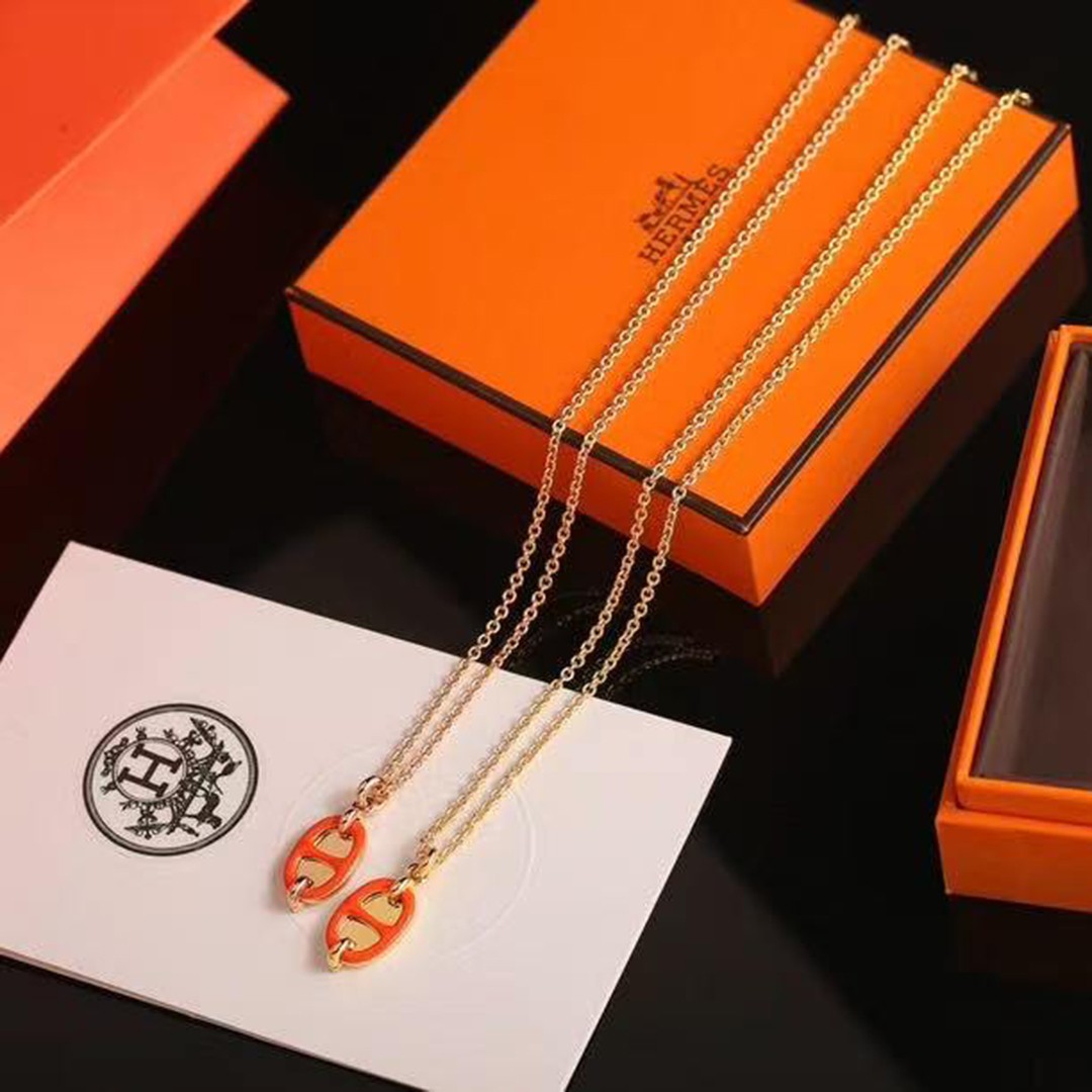 Hermes Mini Maillon Pendant Necklace Yellow Gold H100053FED1 - Image 2