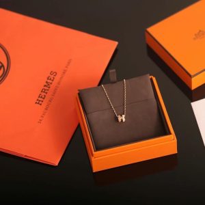 Alternative view of Hermes Mini Pop H Rocabar Pendant Necklace Rose Gold Beauté H100066FOB4