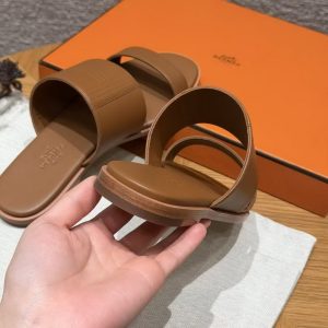 Hermes Mona Sandal Women Swift Calfskin Naturel H261092Z A3355 - Image 5