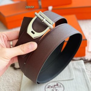 Hermes Neo Etrier Belt Buckle & Reversible Leather Strap 38 mm Epsom Calfskin Permabrass Buckle Yellow Gold Noir Chocolat - Image 4