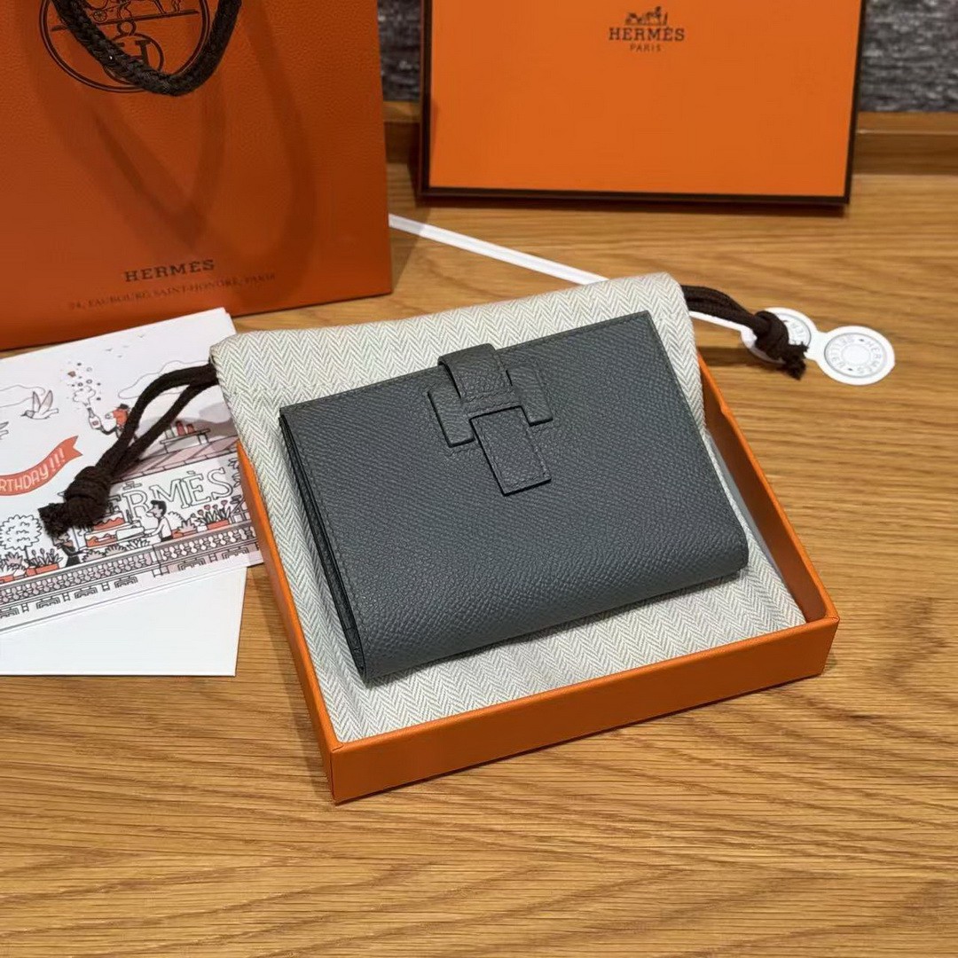 Hermes New H Passant Compact Wallet Handmade In Epsom Calfskin Leather 63 Vert Amanda