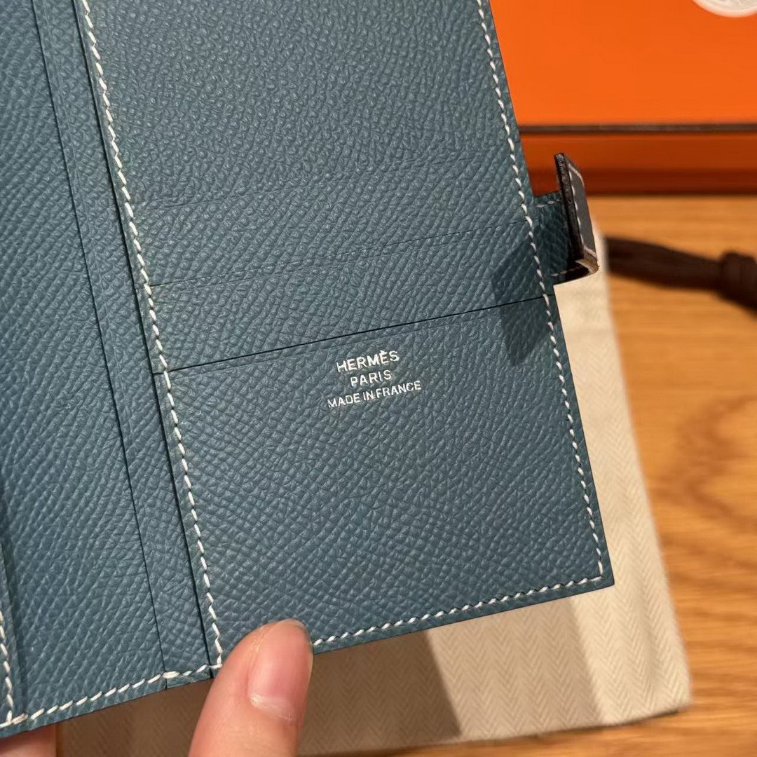 Hermes New H Passant Compact Wallet Handmade In Epsom Calfskin Leather D2 New Blue Jean - Image 8