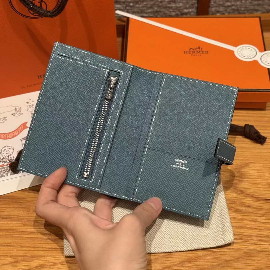 Hermes New H Passant Compact Wallet Handmade In Epsom Calfskin Leather D2 New Blue Jean - Image 3