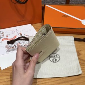 Hermes New H Passant Compact Wallet Handmade In Epsom Calfskin Leather i8 Jaune Milton - Image 14