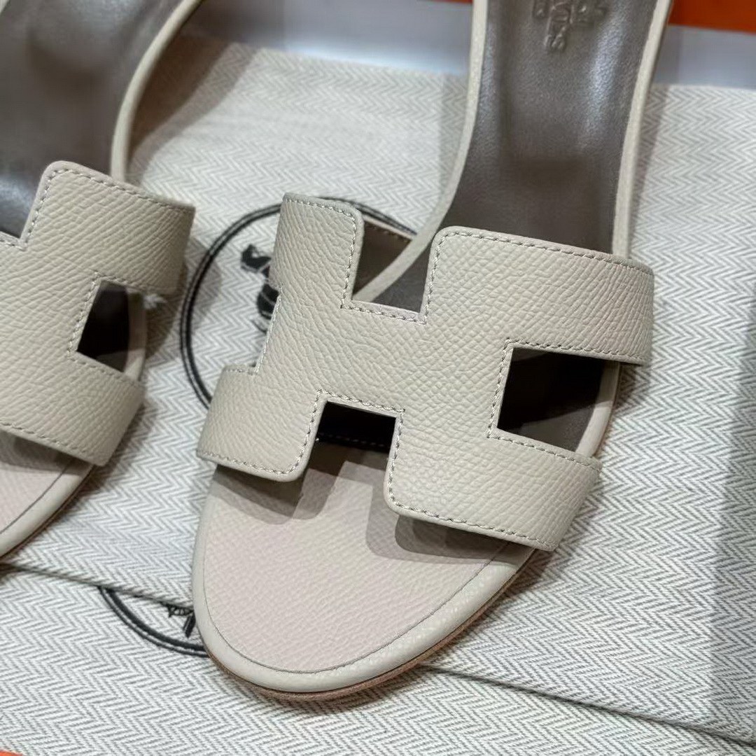 Hermes Oasis Sandal Women High Heel Sandal in Epsom Heritage Calfskin Craie - Image 9