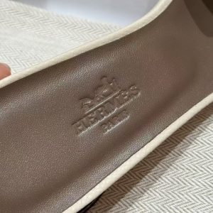 Hermes Oasis Sandal Women High Heel Sandal in Epsom Heritage Calfskin Craie - Image 8