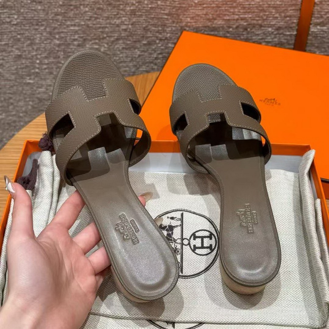 Hermes Oasis Sandal Women High Heel Sandal in Epsom Heritage Calfskin Etoupe H151215Z X3350 - Image 15