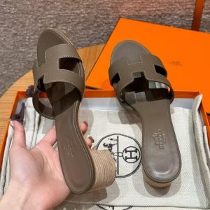 Hermes Oasis Sandal Women High Heel Sandal in Epsom Heritage Calfskin Etoupe H151215Z X3350 - Image 14