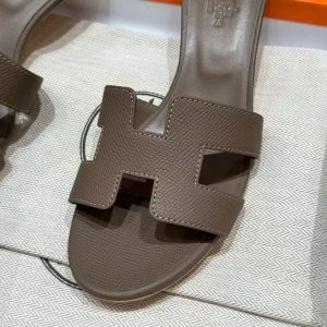 Hermes Oasis Sandal Women High Heel Sandal in Epsom Heritage Calfskin Etoupe H151215Z X3350 - Image 13