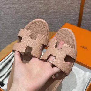 Hermes Oasis Sandal Women High Heel Sandal in Epsom Heritage Calfskin Pelino Beige - Image 5