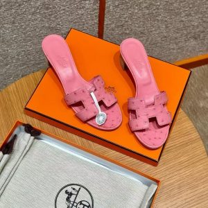 Hermes Oasis Sandal Women High Heel Sandal in Ostrich Bubble Gum - Image 4