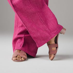 Hermes Oasis Sandal Women High Heel Sandal in Suede Goatskin Rose Antique H221257Z RA350 - Image 4