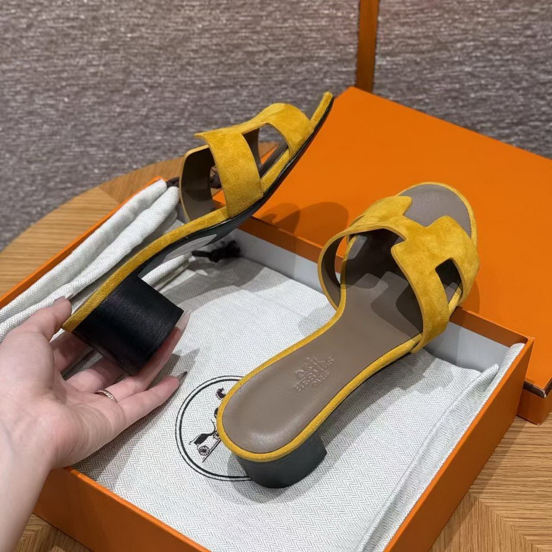 Hermes Oasis Sandal Women High Heel Sandal in Suede Goatskin Yellow Jade Yellow - Image 11