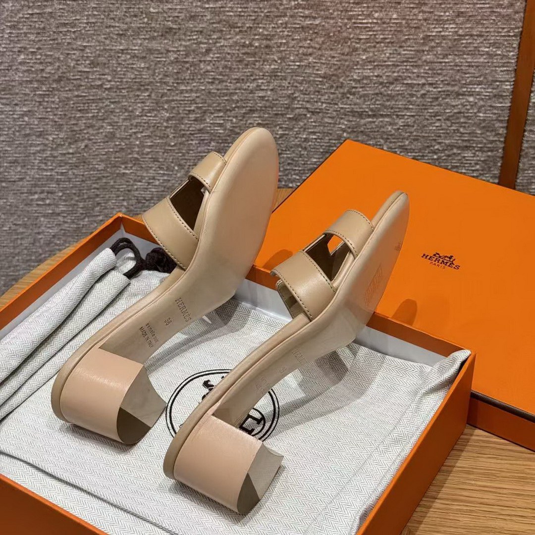 Hermes Oasis Sandal Women High Heel Sandal in Swift Calfskin Beige Albinos - Image 9
