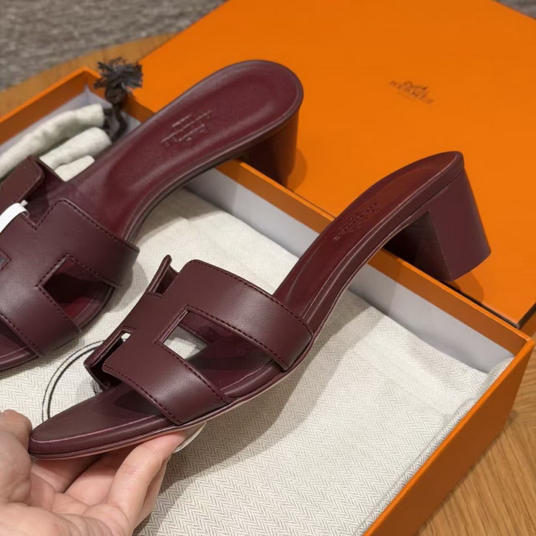 Hermes Oasis Sandal Women High Heel Sandal in Swift Calfskin Hermes Red - Image 14