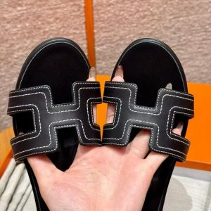 Hermes Oasis Sandal Women High Heel Sandal in Swift Calfskin Noir Blanc - Image 12