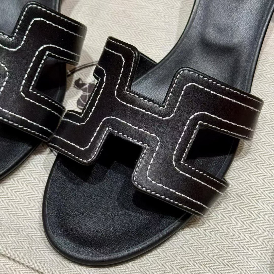 Hermes Oasis Sandal Women High Heel Sandal in Swift Calfskin Noir Blanc - Image 7