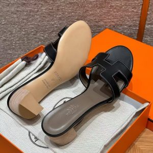 Hermes Oasis Sandal Women High Heel Sandal in Swift Calfskin Noir H071002Z 01340 - Image 14