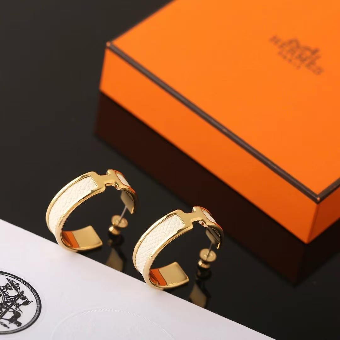 Hermes Olympe Earrings Box Calfskin Yellow Gold Craie H011123CC10 - Image 9